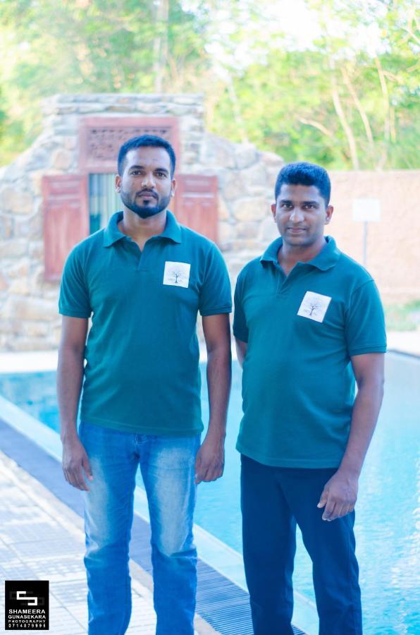 Forestville Yala Bagian luar foto