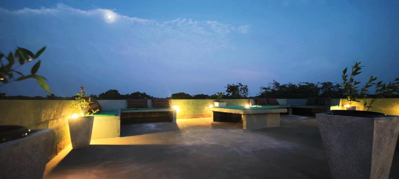 Forestville Yala Bagian luar foto