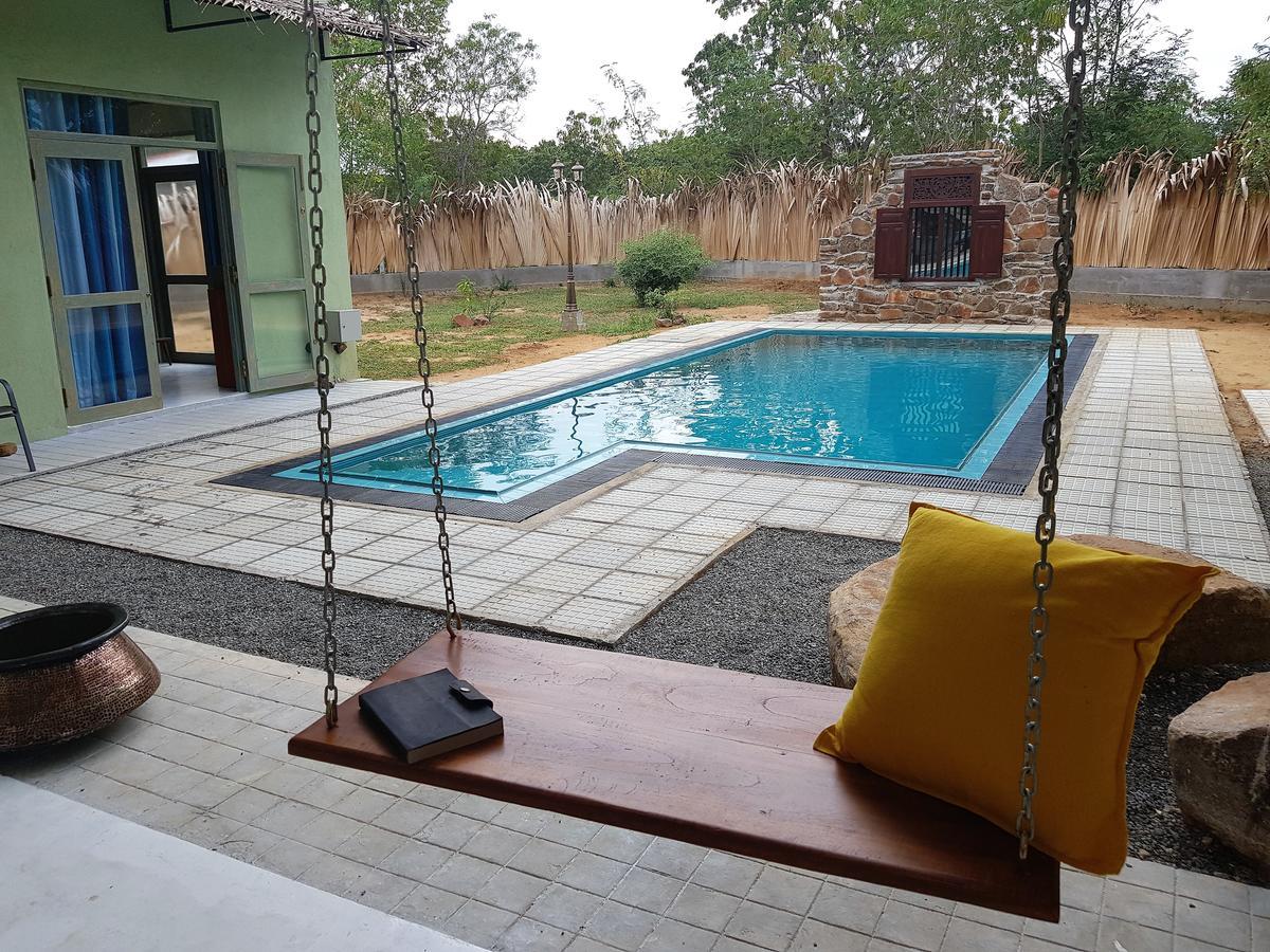 Forestville Yala Bagian luar foto